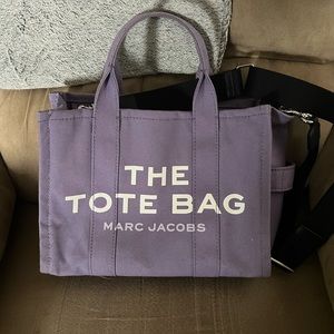 Marc jacobs the tote bag